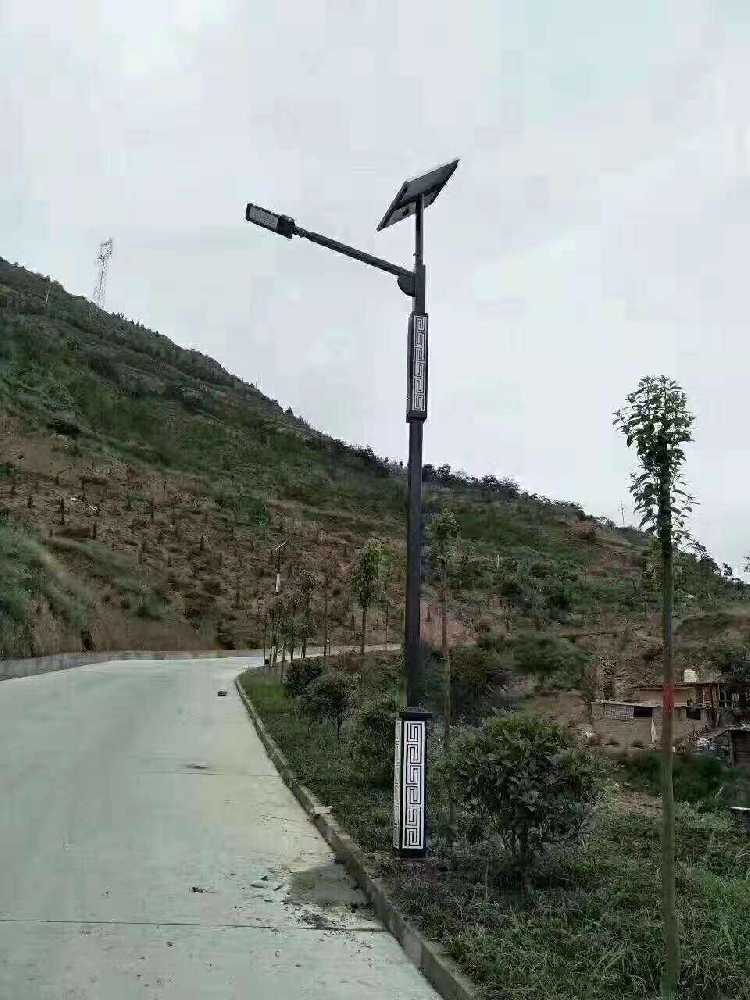 库车市仿古太阳能路灯